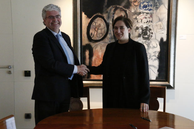 Foto Colau y Cornet Pleno Consorci 2015