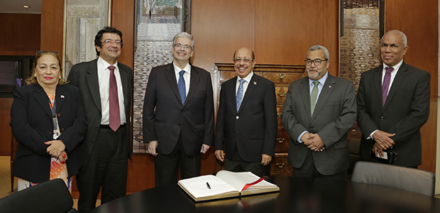 Image with Minister of Industry of the Dominican Republic
