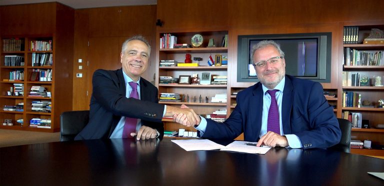Firma patrocinio Bcn Industry week