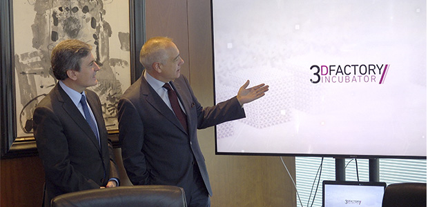 Presentation of Incubadora 3D to Pedro Saura