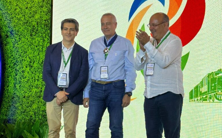 Photography Pere Navarro medal of merit from FITAC in Colombia